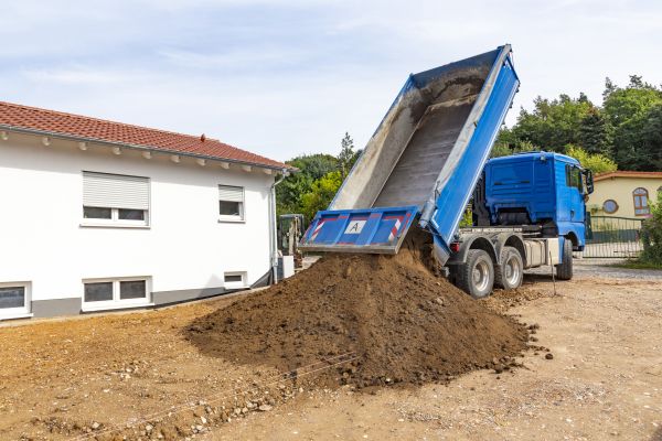 Garden Dirt Delivery in Prescott
